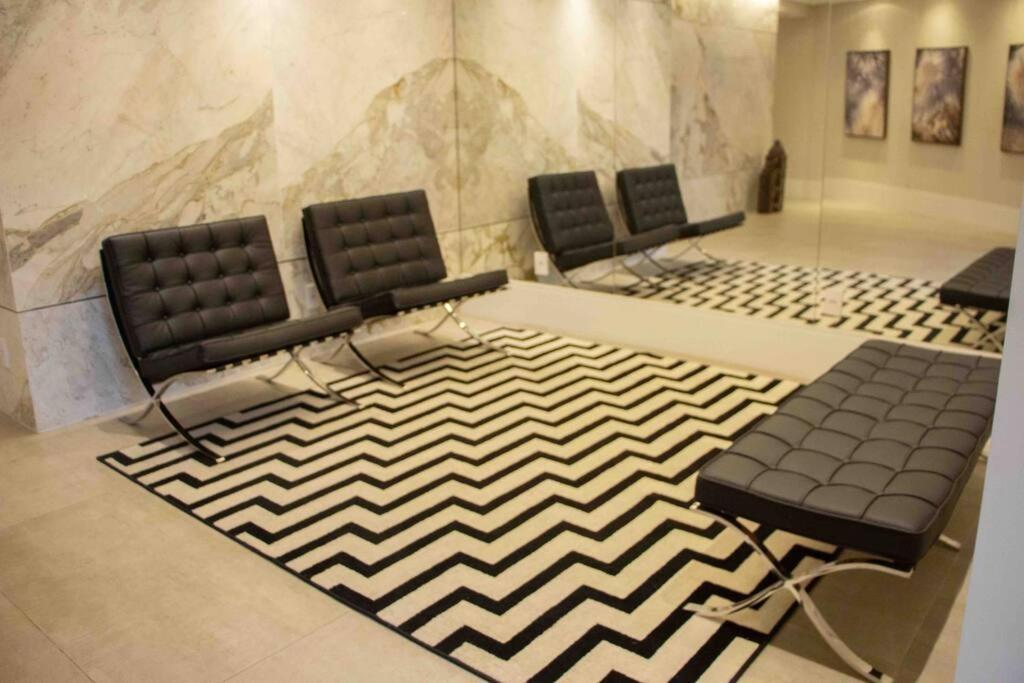 Studio Moderno Ap 52 Soho Life กูรีตีบา ภายนอก รูปภาพ